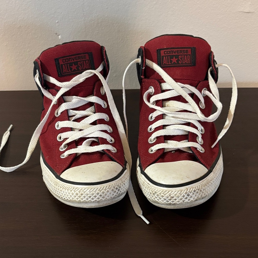 CONVERSE All Star Men’s Sneakers, Size 8, Good Used Condition!